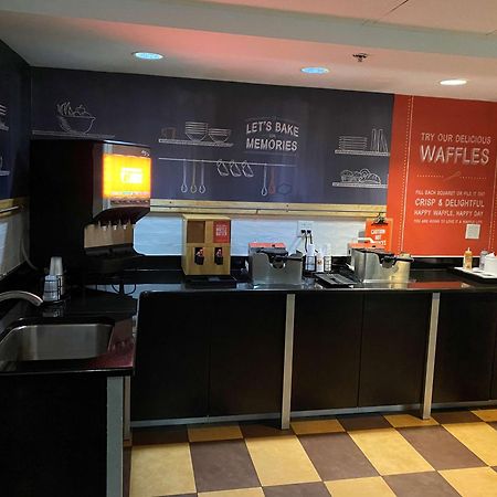 Hampton Inn Ft. Chiswell-Max Meadows Bagian luar foto