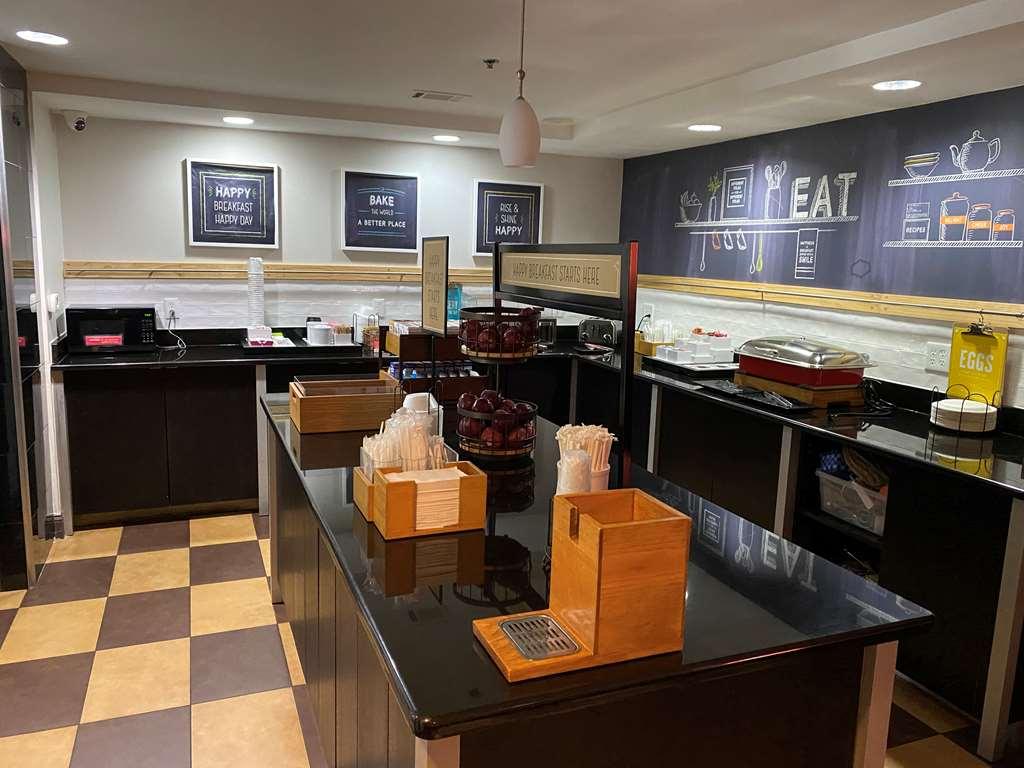 Hampton Inn Ft. Chiswell-Max Meadows Bagian luar foto