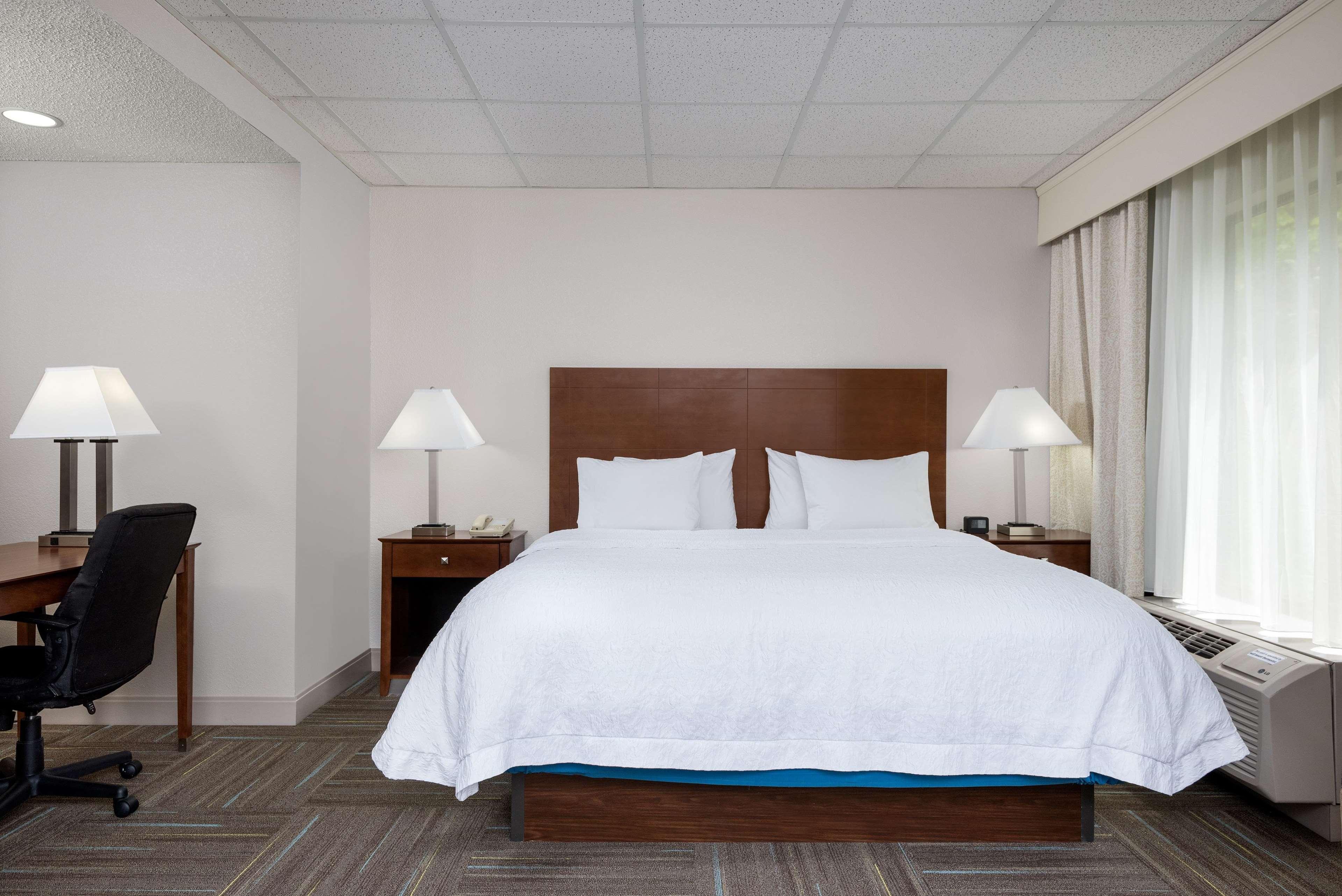 Hampton Inn Ft. Chiswell-Max Meadows Bagian luar foto