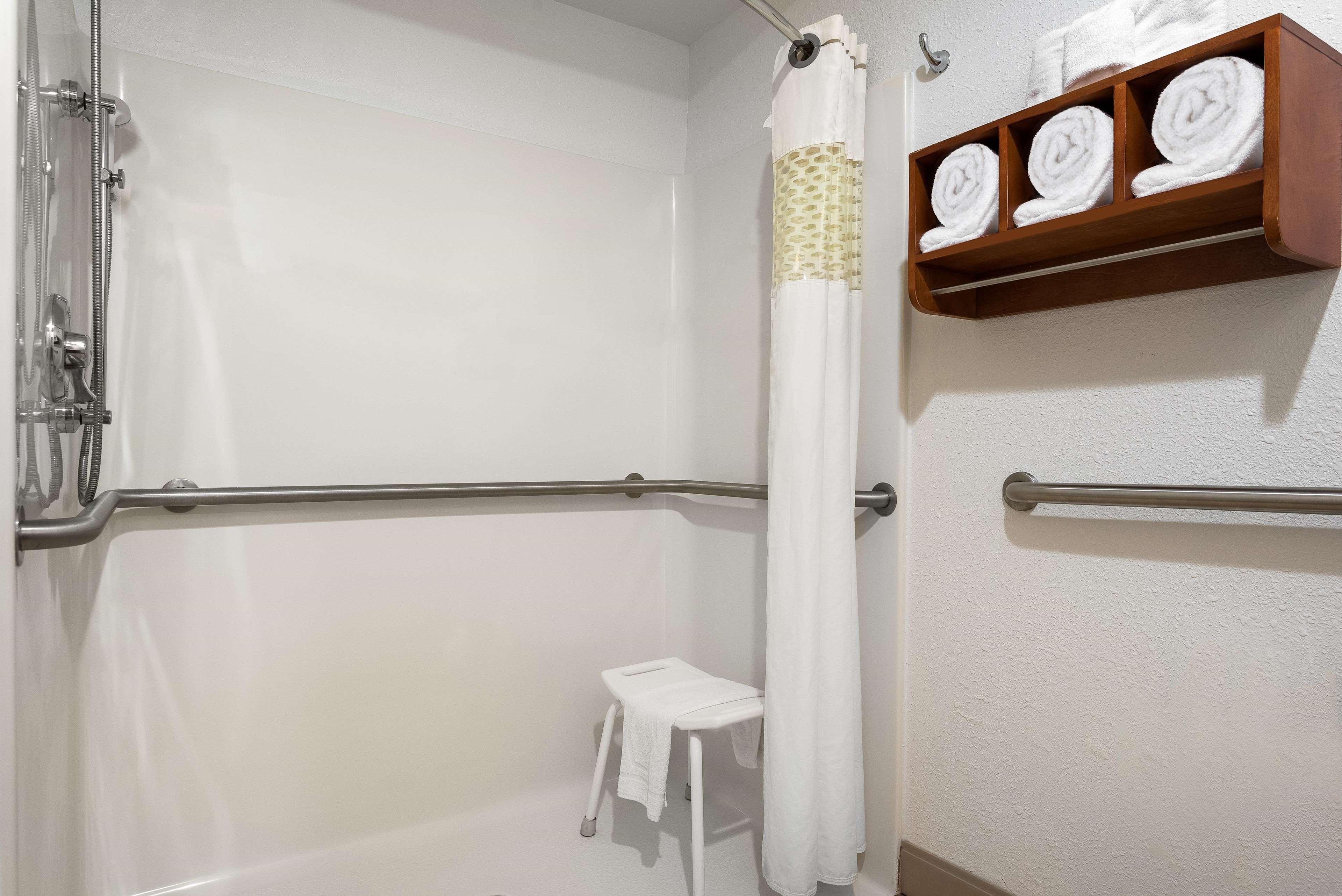 Hampton Inn Ft. Chiswell-Max Meadows Bagian luar foto