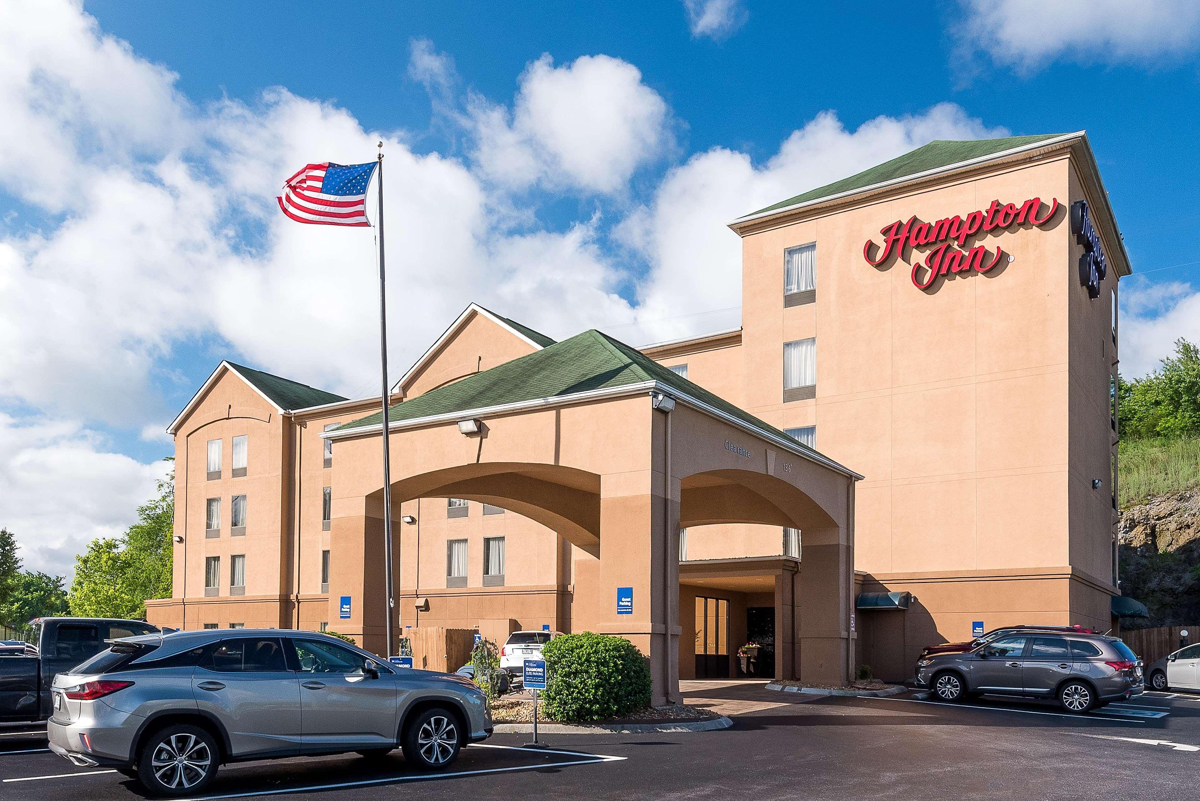 Hampton Inn Ft. Chiswell-Max Meadows Bagian luar foto